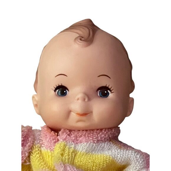 Small Vintage Playmates Pixie Doll 9055 Hong Kong 6” Used Clothes - Picture 2 of 16